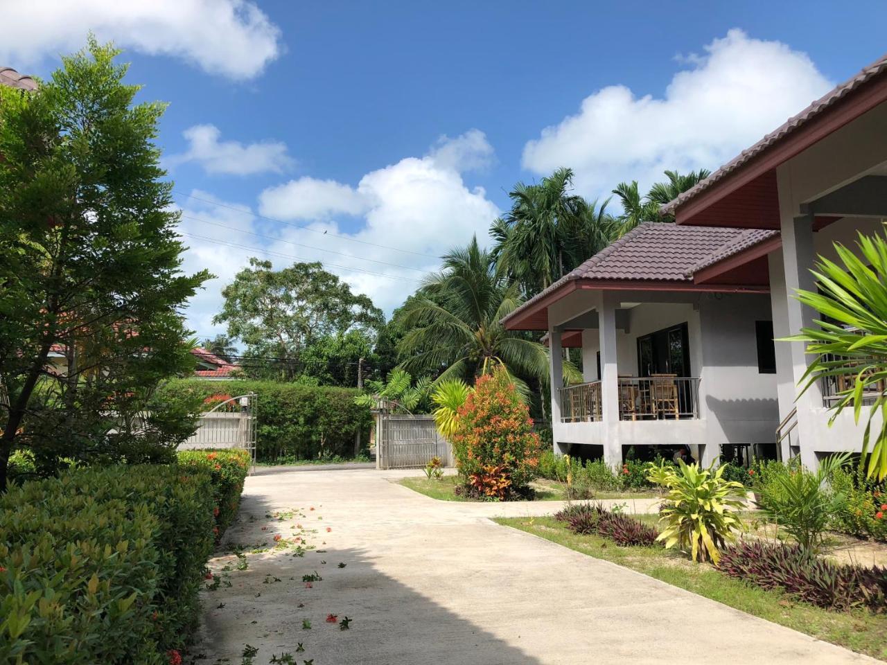 Serenity Resort Mae Nam Exterior photo