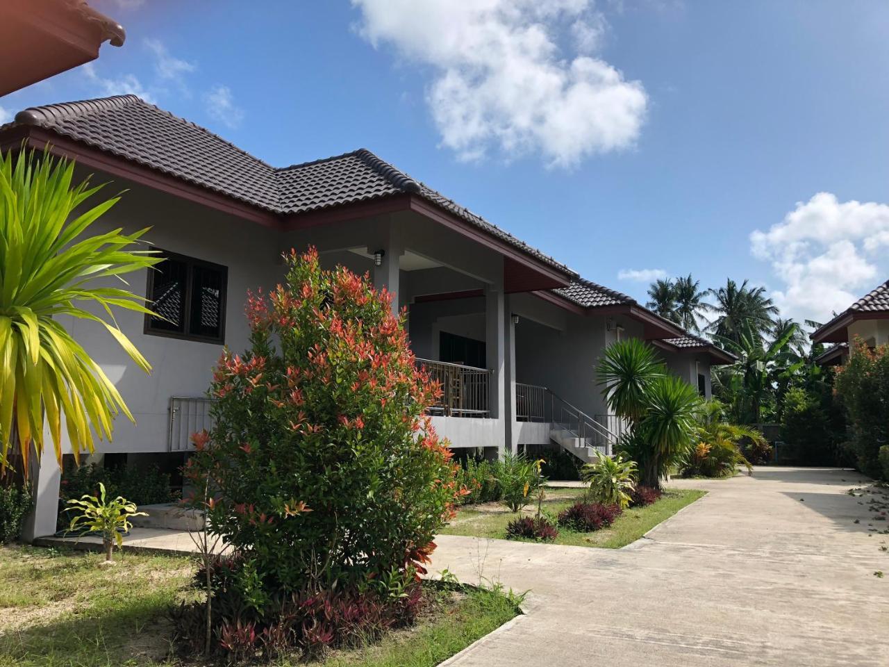 Serenity Resort Mae Nam Exterior photo